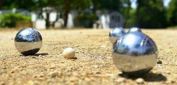 Pétanque - Lacourt-St-Pierre