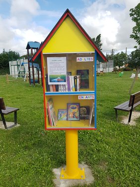 Boîtes à livres Lacourt-Saint-Pierre